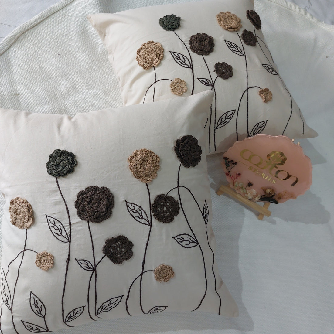 Crochet Flowers off white - Set of 5 Pure Cotton Cushion Covers