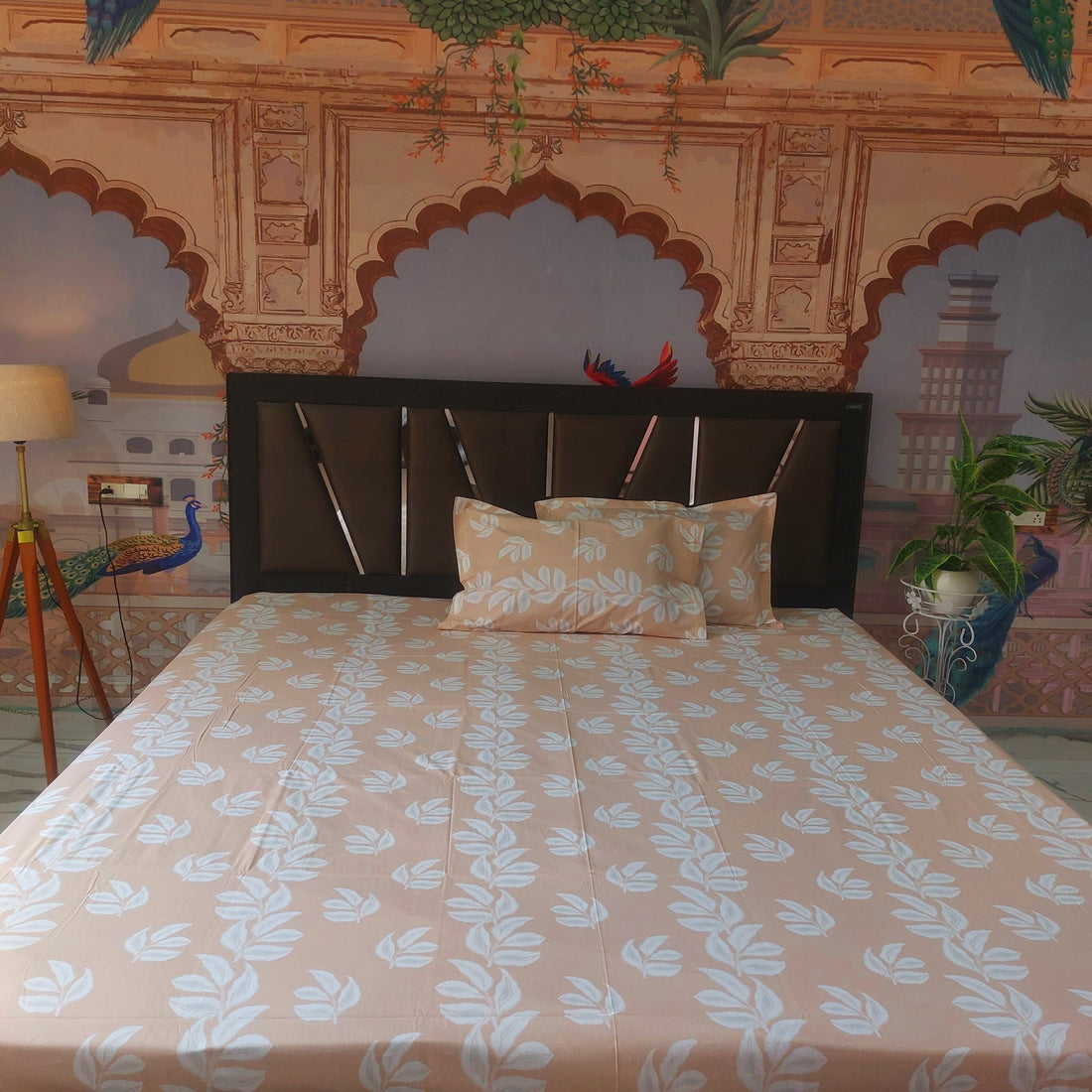 Peachy vibes - 100% Cotton Bedsheet Set
