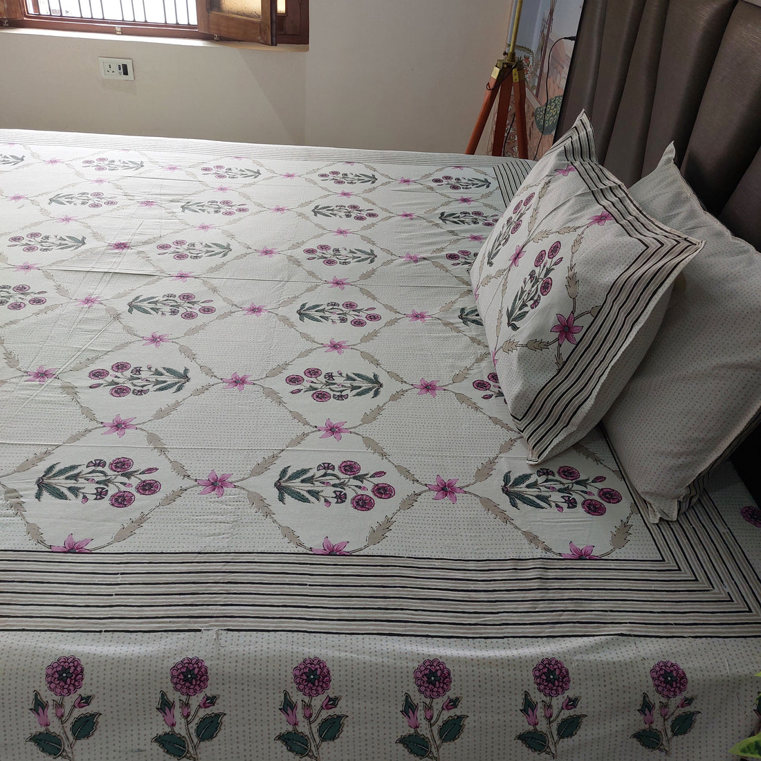 Geo Pink Flora - 100% Cotton Handblock screen print Bedsheet Set