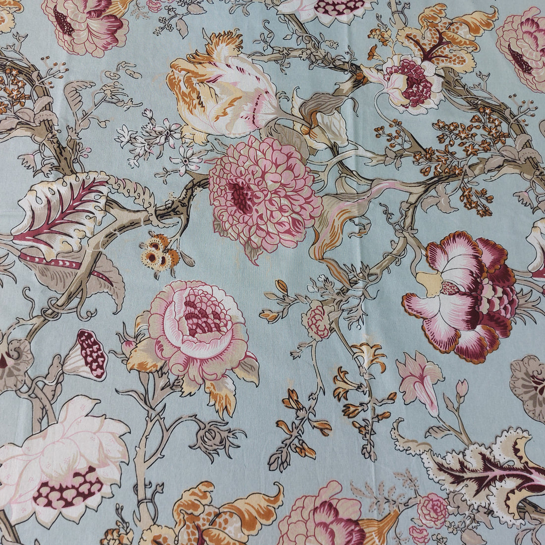 Gudhal phool - Lace Designed Pure Cotton Bedsheet Set