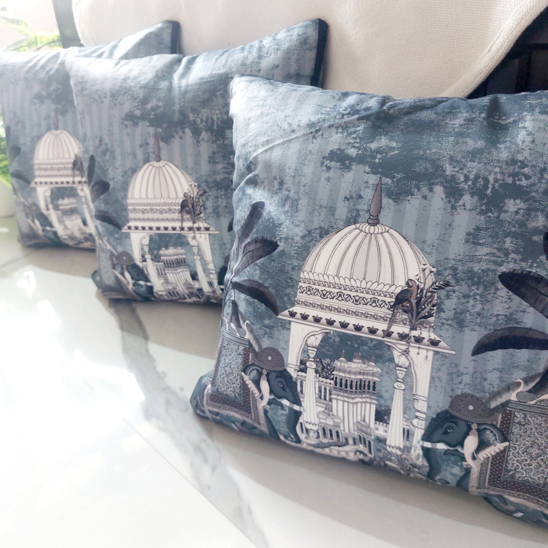 Grey Royal Elephants - Set of 5 Seude Cushion Covers