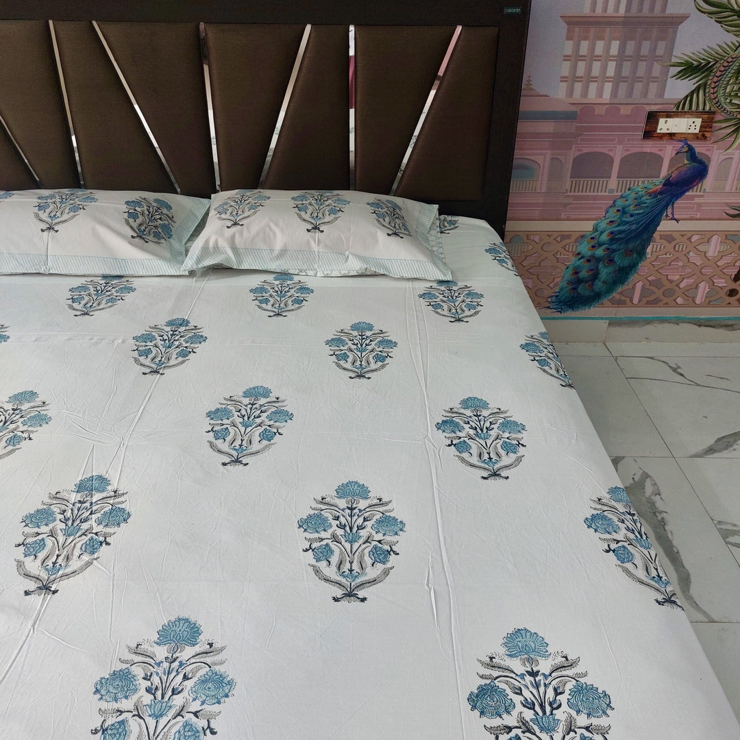 Gladiolus Blue - Percale Cotton Bedsheet Set The Cotton Stories