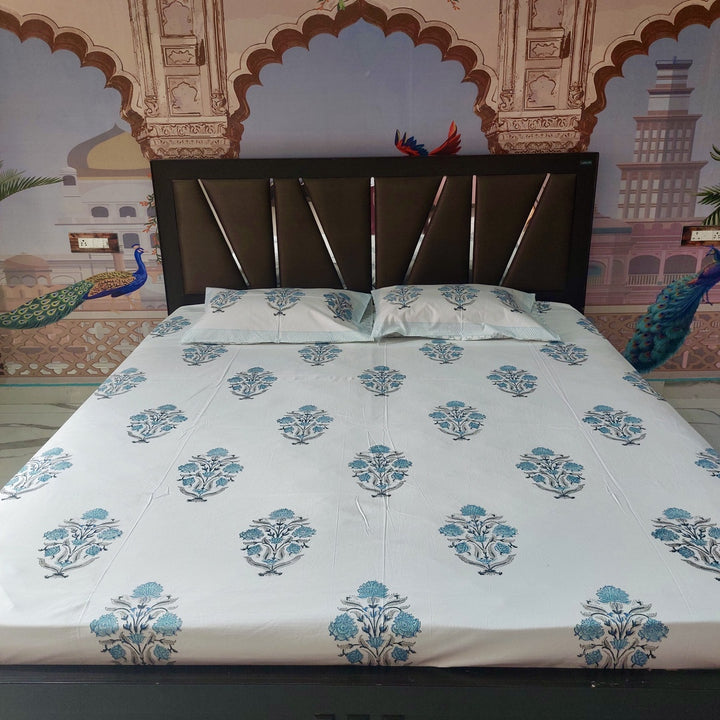 Gladiolus Blue - Percale Cotton Bedsheet Set The Cotton Stories