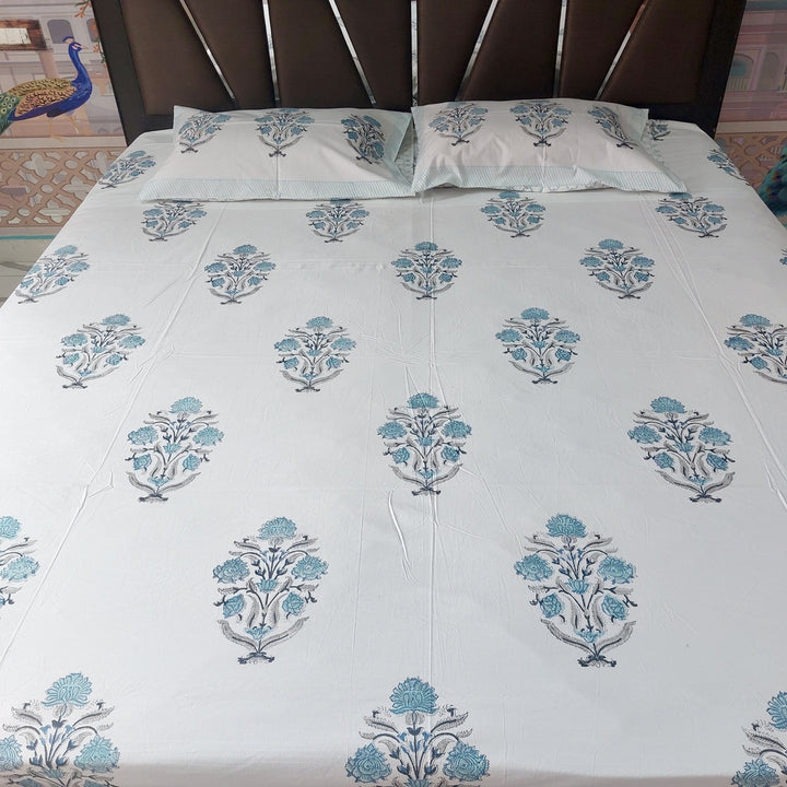 Gladiolus Blue - Percale Cotton Bedsheet Set The Cotton Stories