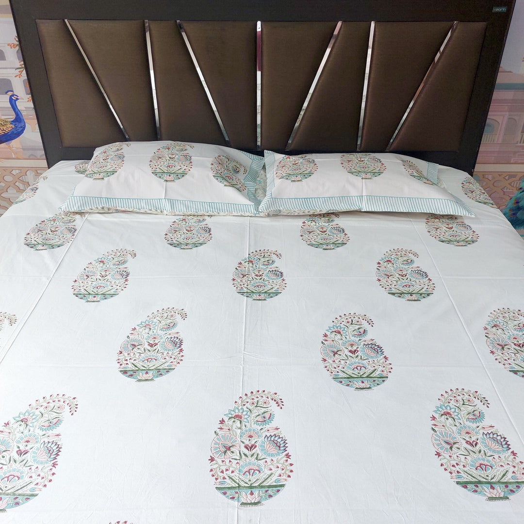 Paisley Dreams - Percale Cotton Bedsheet Set The Cotton Stories