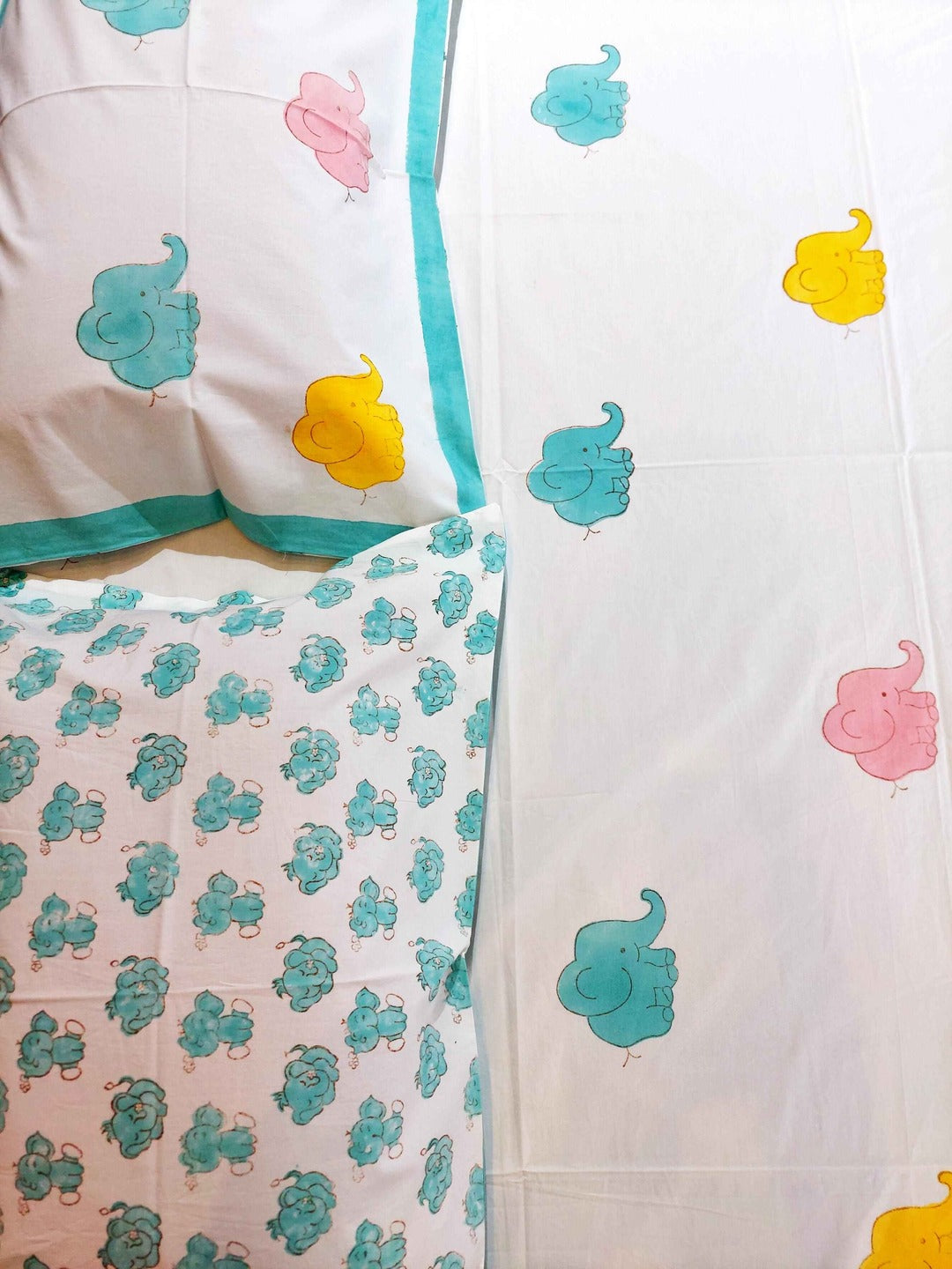 Baby Elephant (Multicolor) - Percale Cotton Bedsheet Set The Cotton Stories