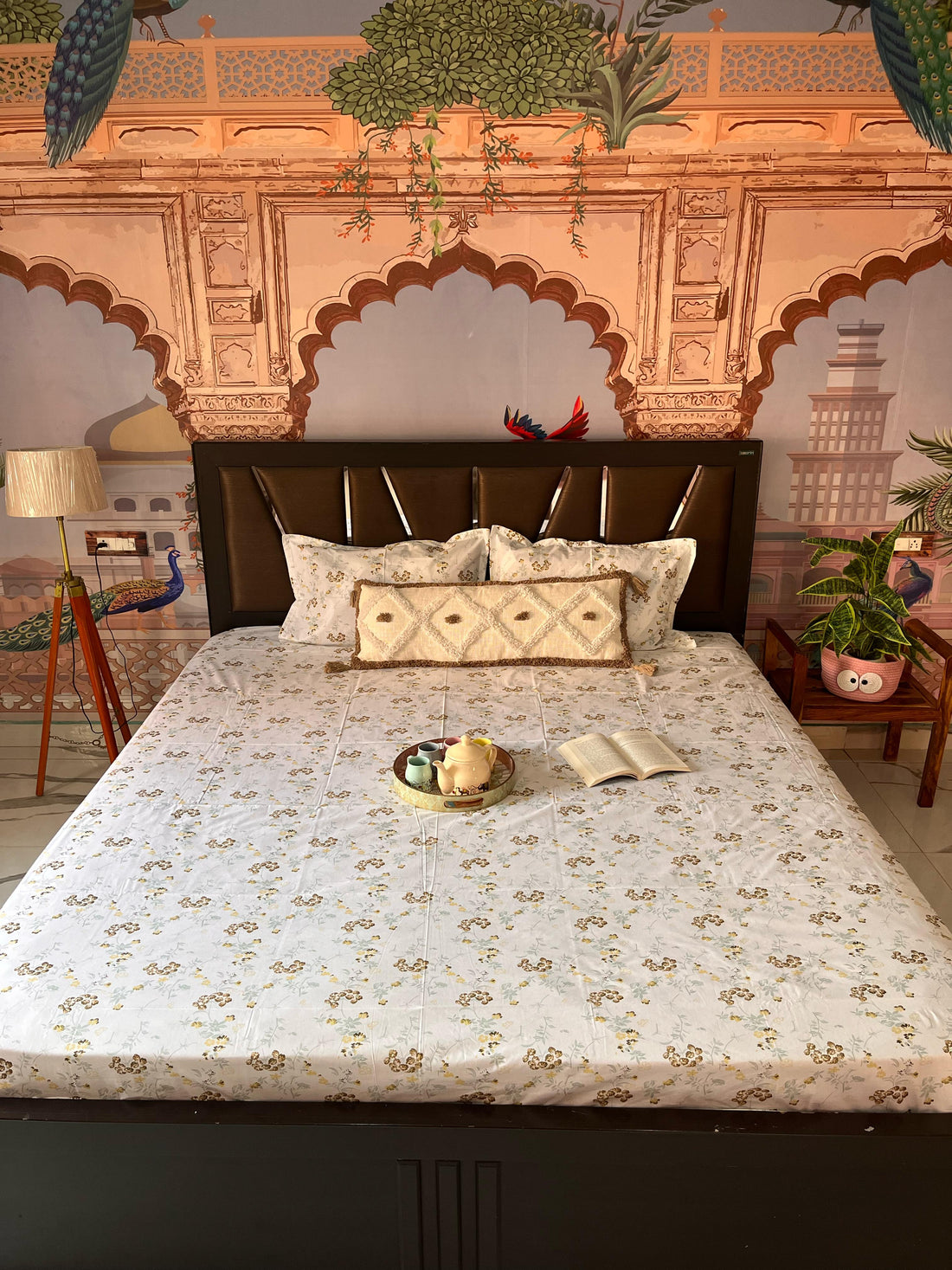 Minimal floral white - 100% Cotton Bedsheet Set