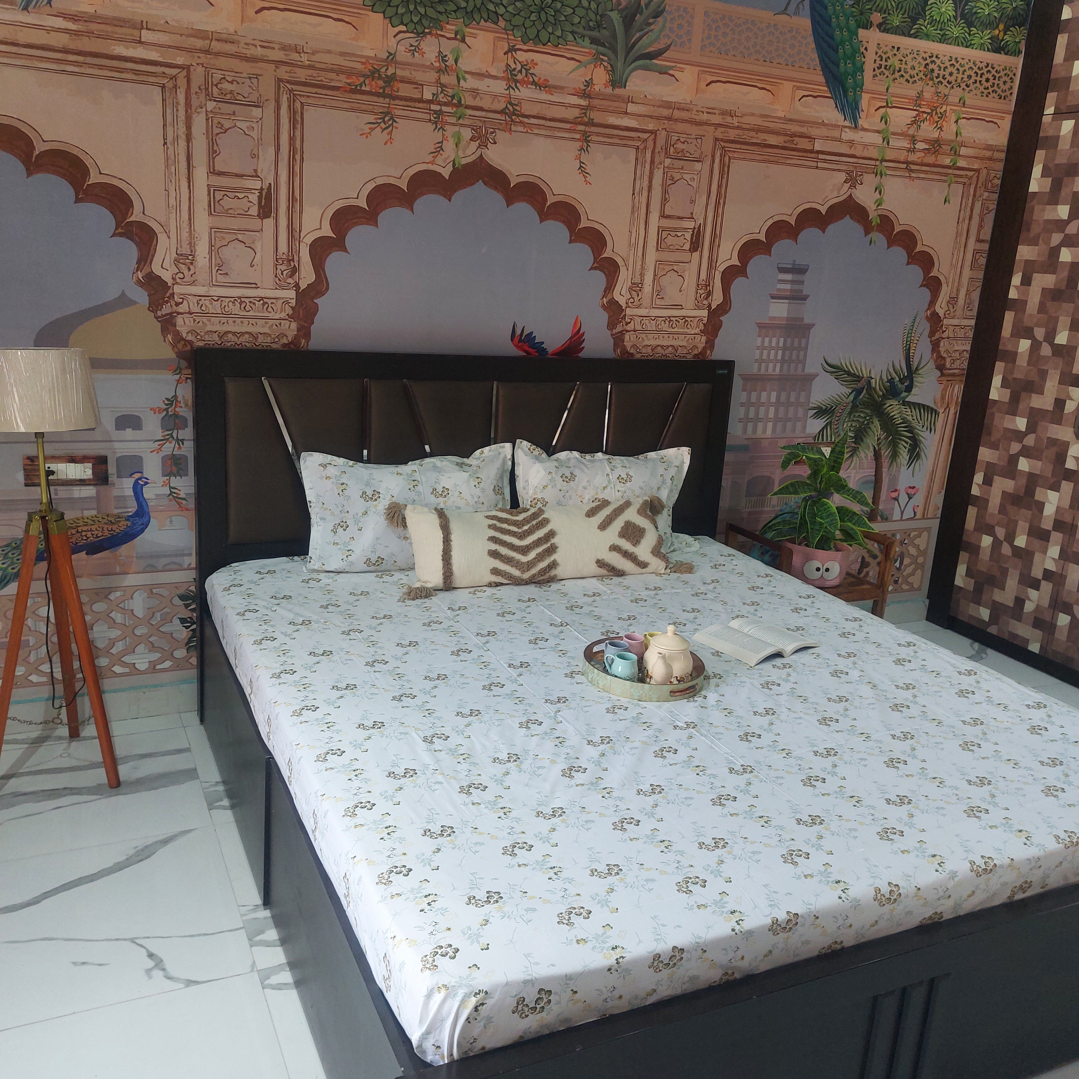 Minimal floral white - 100% Cotton Bedsheet Set