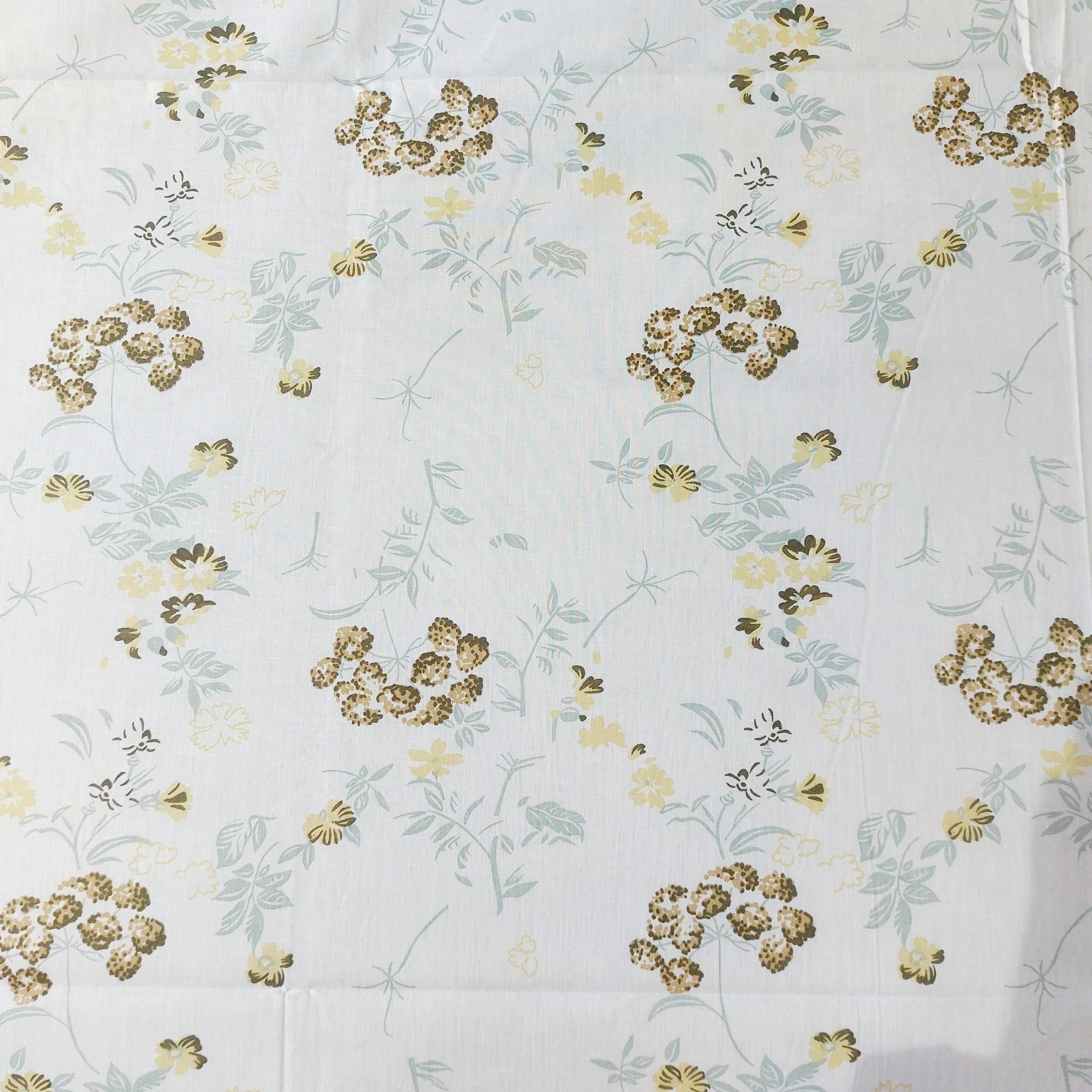 Minimal floral white - 100% Cotton Bedsheet Set
