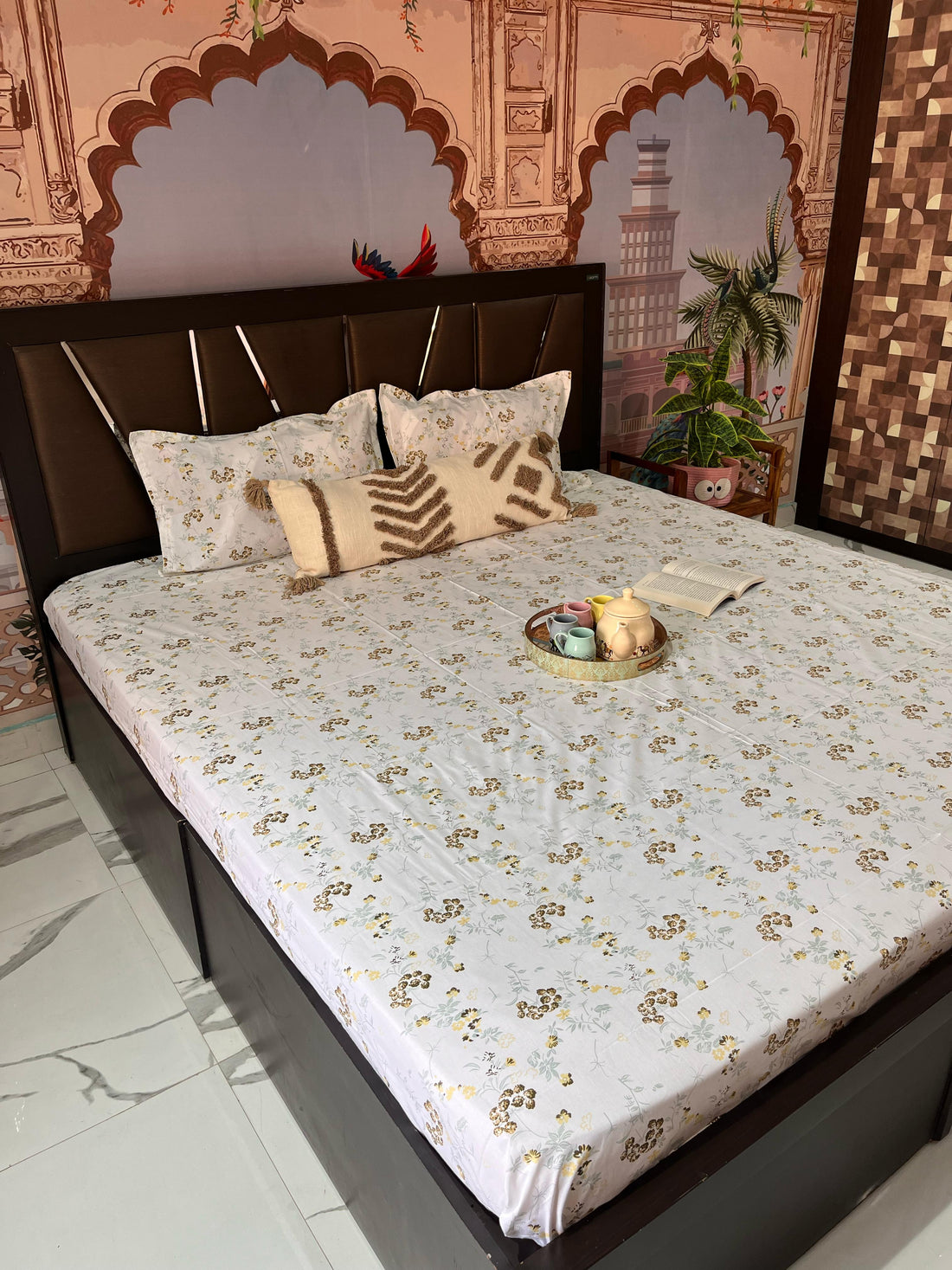 Minimal floral white - 100% Cotton Bedsheet Set